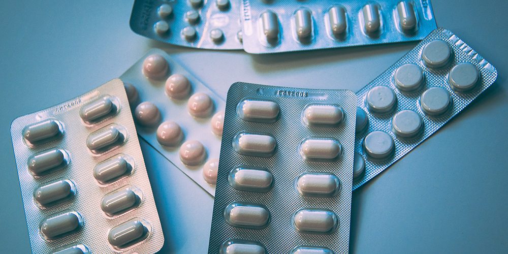 lääkkeitä foliopakkauksissa