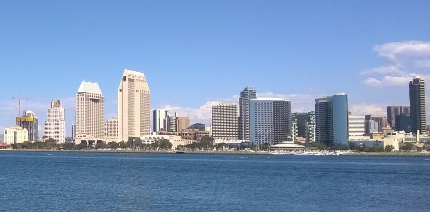 San Diegon downtown on Tyynenmeren rannalla.