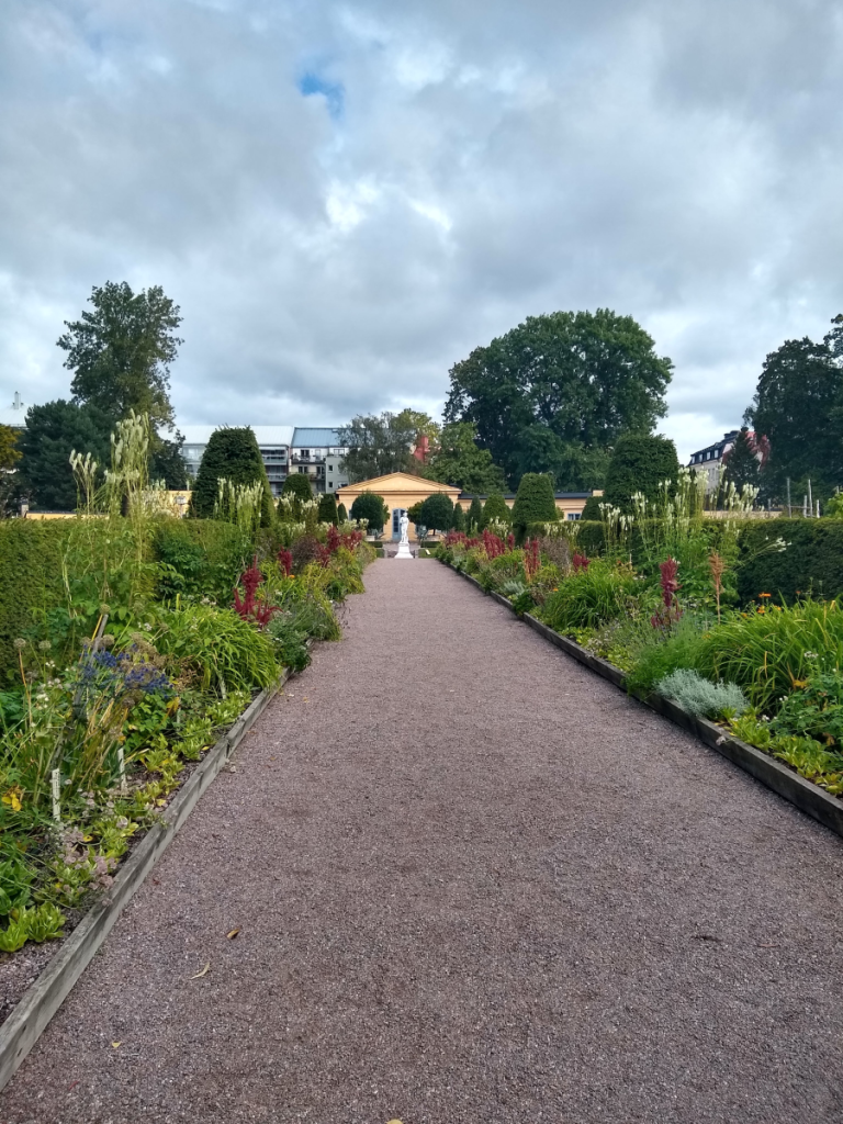 Kuva Linnen puutarhasta Uppsalasta.